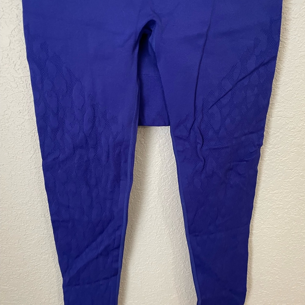 Seamless leggings